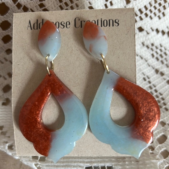 Brown & Blue dangles - Picture 1 of 3